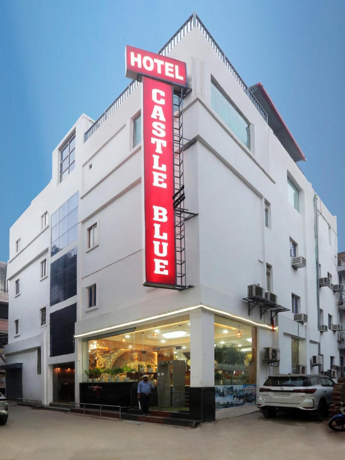 Hotel Castle Blue New Delhi Near Igi Airport Exterior foto